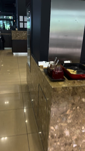 Comentarii opinii despre Waves Buffet Restaurant