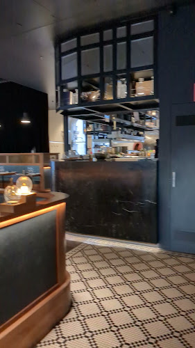 Opinii despre ESQ Bar + Dining în Sydney - Hospitality and gastronomy