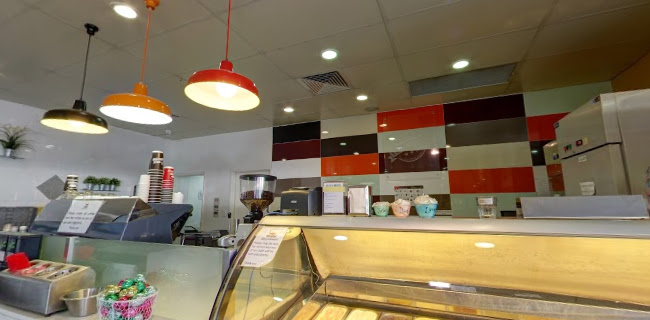 Pinjarra Bakery (Pinjarra) - Hospitality and gastronomy