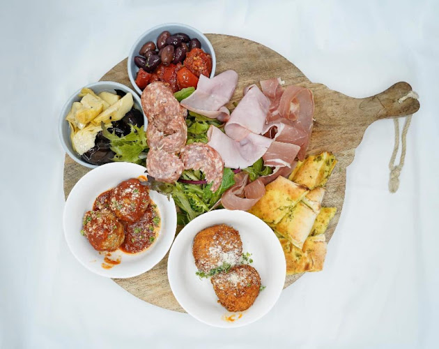 La Mensa - Battery Point