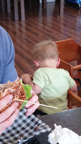 Opinii despre Little River Hotel Motel în Geelong - Hospitality and gastronomy