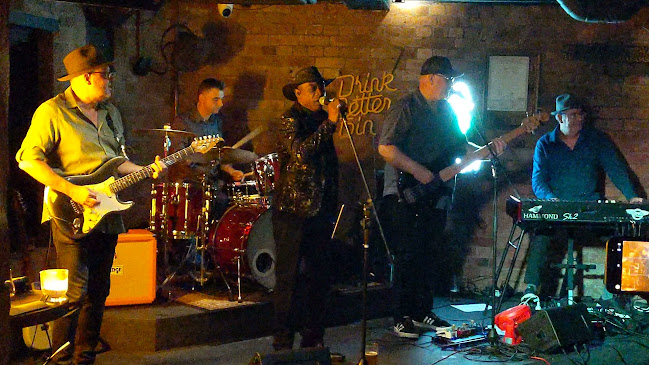 Comentarii opinii despre Regatta Hotel