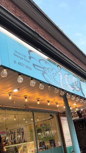 Opinii despre Windsor Ice Cream Cafe în Windsor - Hospitality and gastronomy