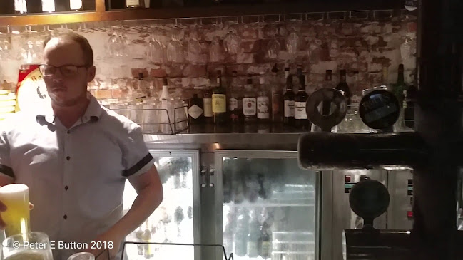 Opinii despre Henley's Bar & Kitchen în Sydney - Hospitality and gastronomy