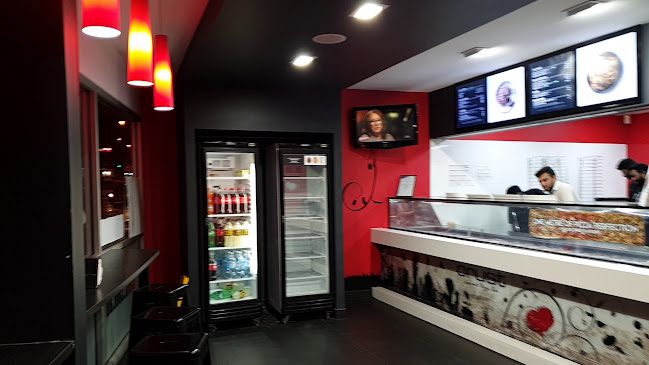 Crust Pizza - Hospitality and gastronomy