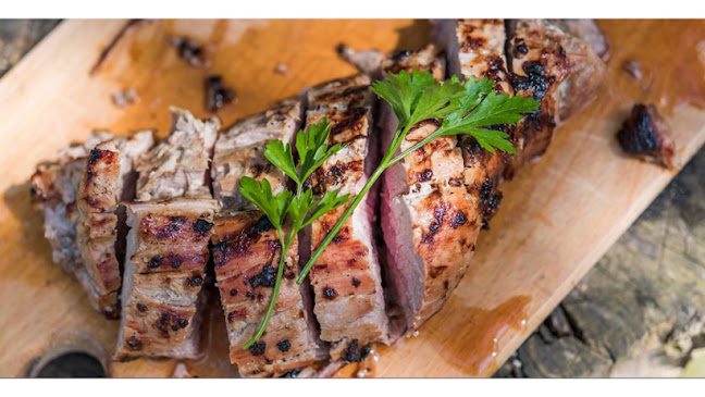 Opinii despre Pig Out Catering And Takeaway în Windsor - Hospitality and gastronomy