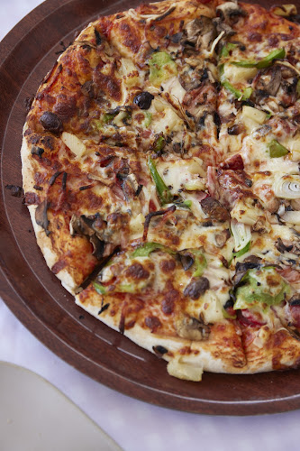 Hungry Wolf's Terrigal - Terrigal