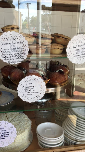 Opinii despre Beatrix Bakes în North Melbourne - Hospitality and gastronomy