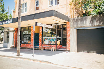 Omeio Artisanal Deli