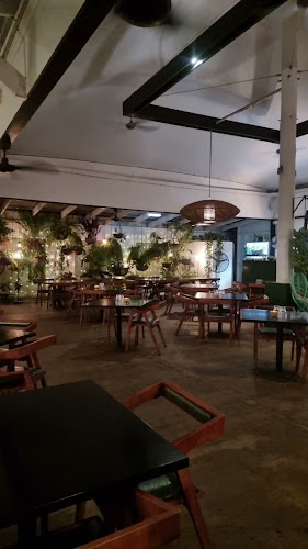 Nu Nu Restaurant - Hospitality and gastronomy