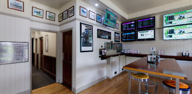 Yandina Hotel - Yandina