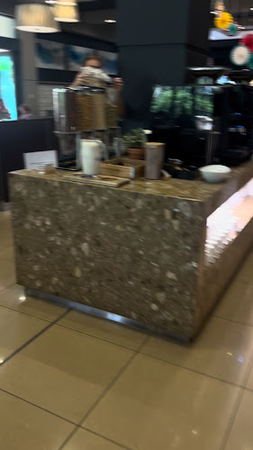 Opinii despre Waves Buffet Restaurant în Surfers Paradise - Hospitality and gastronomy