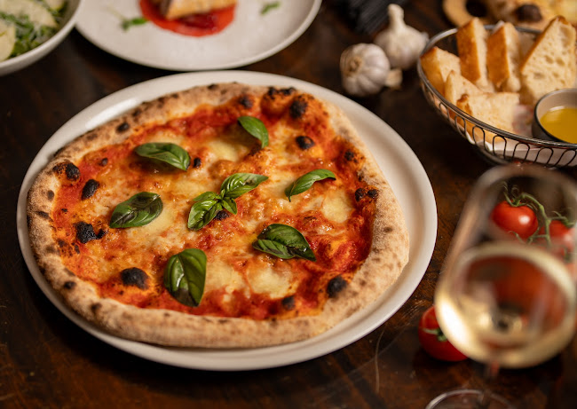 Opinii despre Il Posto în Paddington - Hospitality and gastronomy