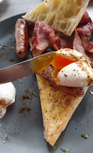 Opinii despre Lot 1 Coffee în Surfers Paradise - Hospitality and gastronomy