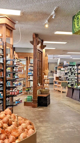 Opinii despre Organic Feast Wholefoods Market în East Maitland - Hospitality and gastronomy