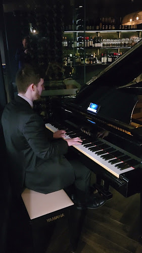 Little Truffle - Mermaid Beach