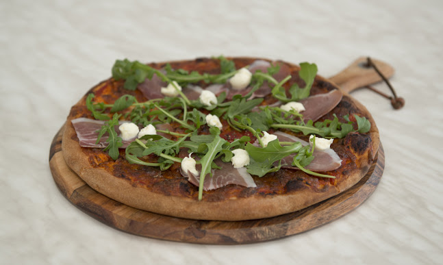 Best in The West Pizza - Hospitality and gastronomy