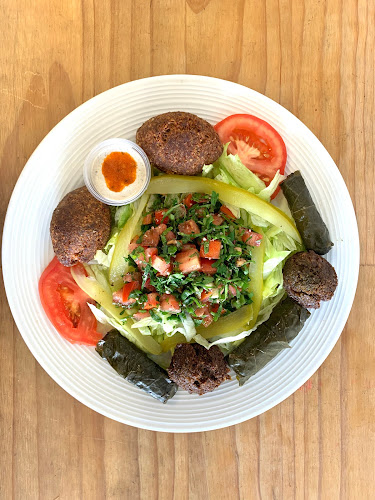 Comentarii opinii despre Hasham's Dips and Mediterranean Cafe'