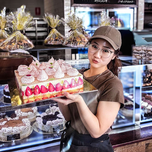 Comentarii opinii despre Profiterole Patisserie Strathfield