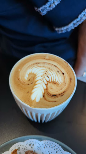 Opinii despre Lode Pies & Pastries Surry Hills în Surry Hills - Hospitality and gastronomy