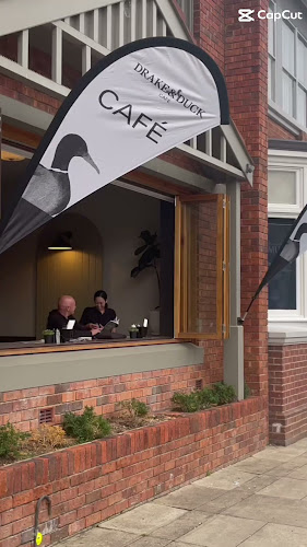 Opinii despre Drake and Duck Cafe în Bathurst - Hospitality and gastronomy
