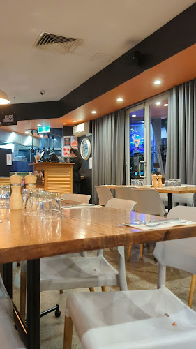 Opinii despre Slices Caroline Springs în Caroline Springs - Hospitality and gastronomy