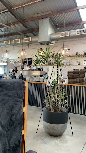 King Of The Castle Cafe