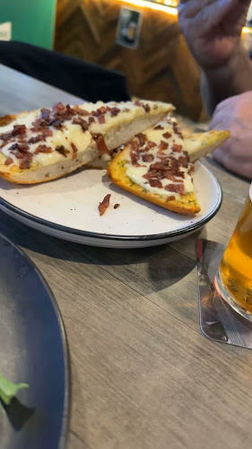 Cabbage Tree Hotel - Fairy Meadow