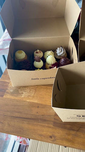Comentarii opinii despre Little Cupcakes