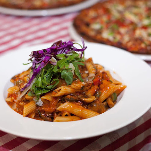 Roza’s Kitchen - Pizza, Burgers, Pasta - Southbank