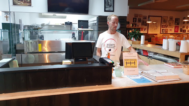 Opinii despre ROCCO'S - Wood Oven Sourdough Pizza on Findon în Kidman Park - Hospitality and gastronomy