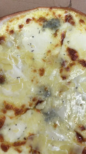 11 Tay Ave, Caloundra QLD 4551