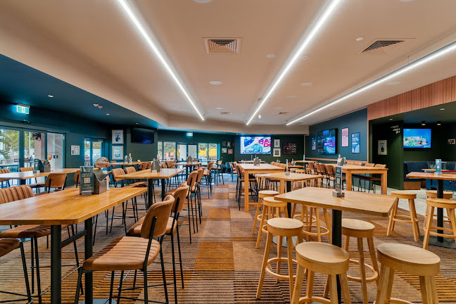 Runaway Bay Tavern - Runaway Bay