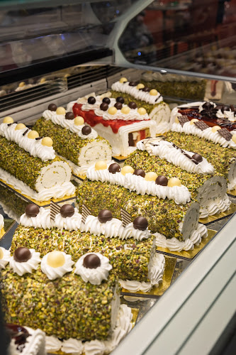 The Bakery's King Patisserie - Hospitality and gastronomy