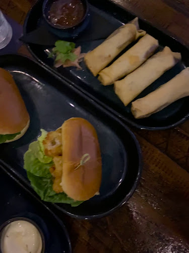 Opinii despre Mano's Tedder Avenue în Main Beach - Hospitality and gastronomy