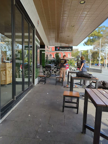 Opinii despre Domino's Pizza Surry Hills în Surry Hills - Hospitality and gastronomy