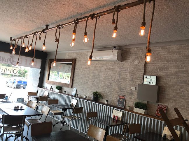 Cafe Brassbell - Forster