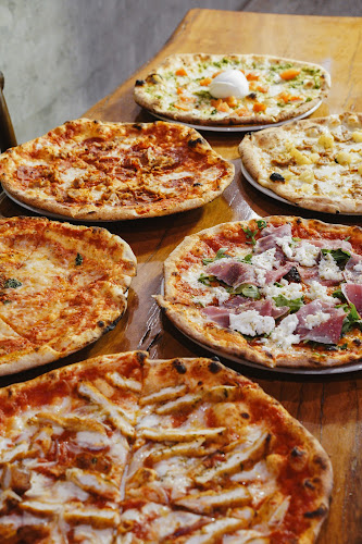 Opinii despre The CODE pizza bar în Collingwood - Hospitality and gastronomy