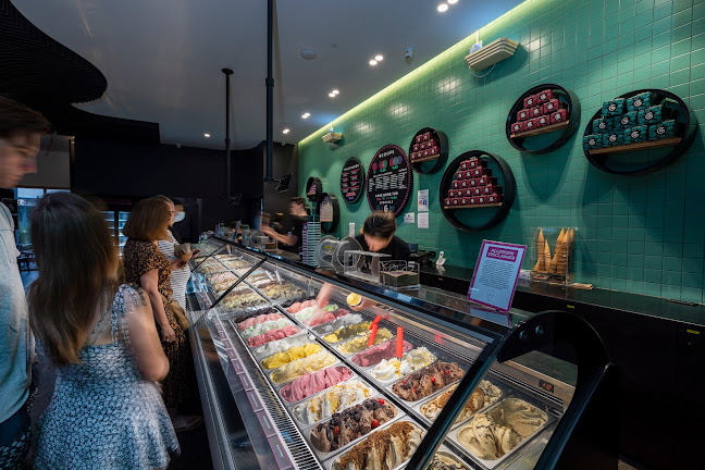Augustus Gelatery - Upper Ferntree Gully - Melbourne
