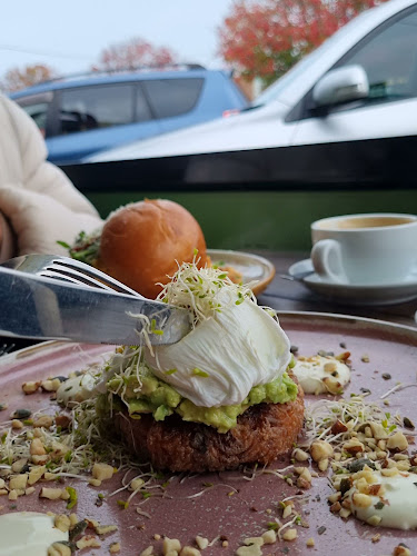 Opinii despre Funkey Monkey Cafe în Lakes Entrance - Hospitality and gastronomy