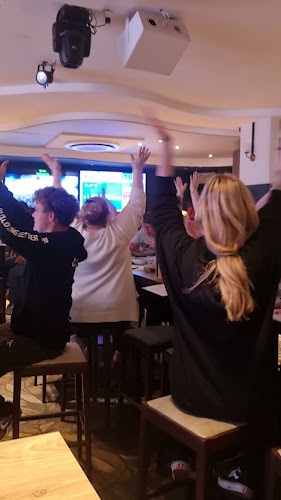 The Cavill Hotel - Hospitality and gastronomy