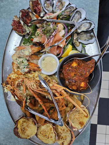 The Deck Cafe Restaurant & Bar