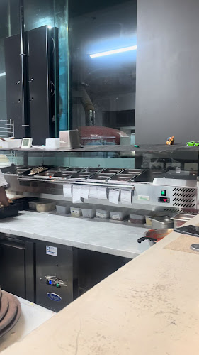 Comentarii opinii despre Johnny Gio's Pizza Waterloo