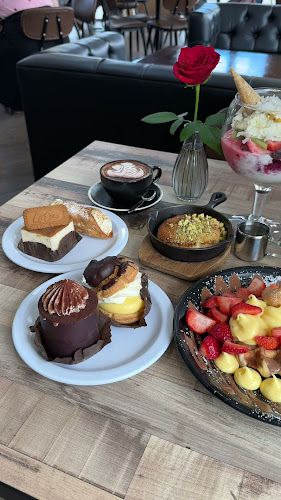 Opinii despre Profiterole Patisserie Strathfield în Sydney - Hospitality and gastronomy