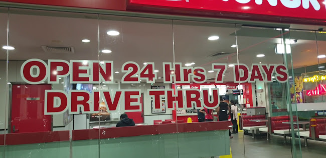 27 Spencer St, Thomastown VIC 3074