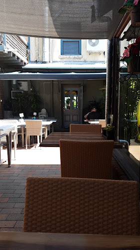 Opinii despre Cupz N' Crepes în Morpeth - Hospitality and gastronomy