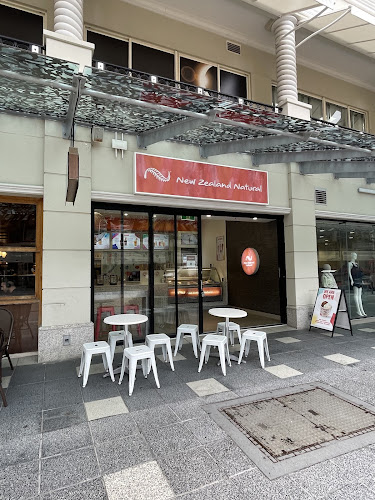 New Zealand Natural Surfers Paradise