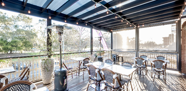 BURGERBULLS ( TAMWORTH ) - Hospitality and gastronomy