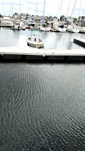 21 Spinnaker Blvd, Geographe WA 6280