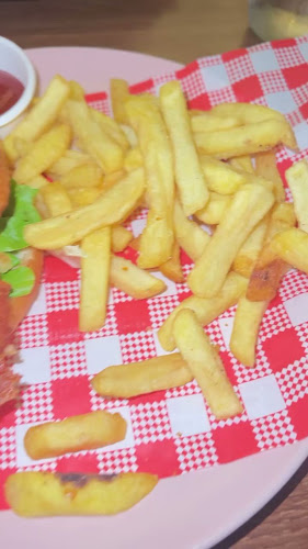 Opinii despre Aunty Ed's Restaurant and Bar în Katoomba - Hospitality and gastronomy